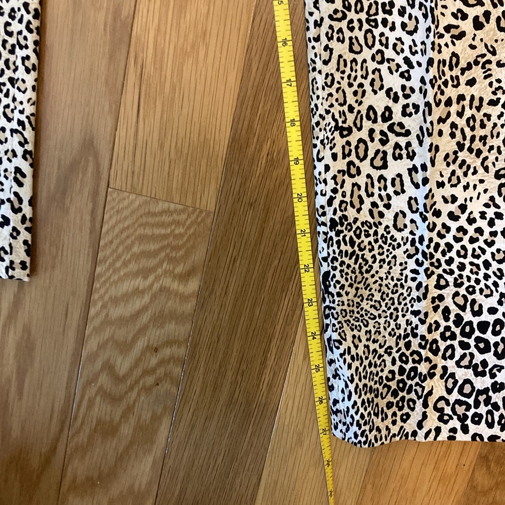 Chico’s Animal Print Slacks size 4 - Picture 8 of 10